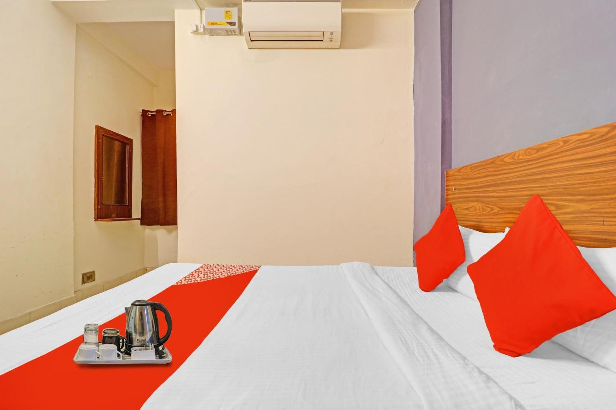 Collection O Paradise Circle Hyderabad Exterior foto